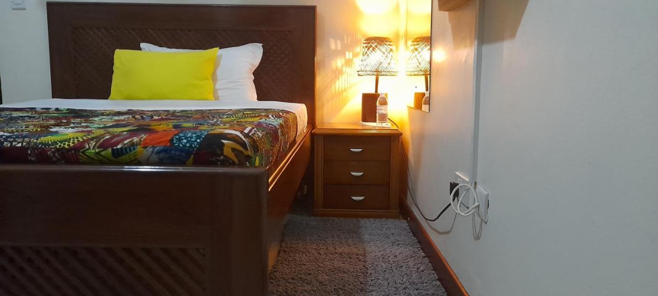 Aivilo Home Энтеббе Экстерьер фото