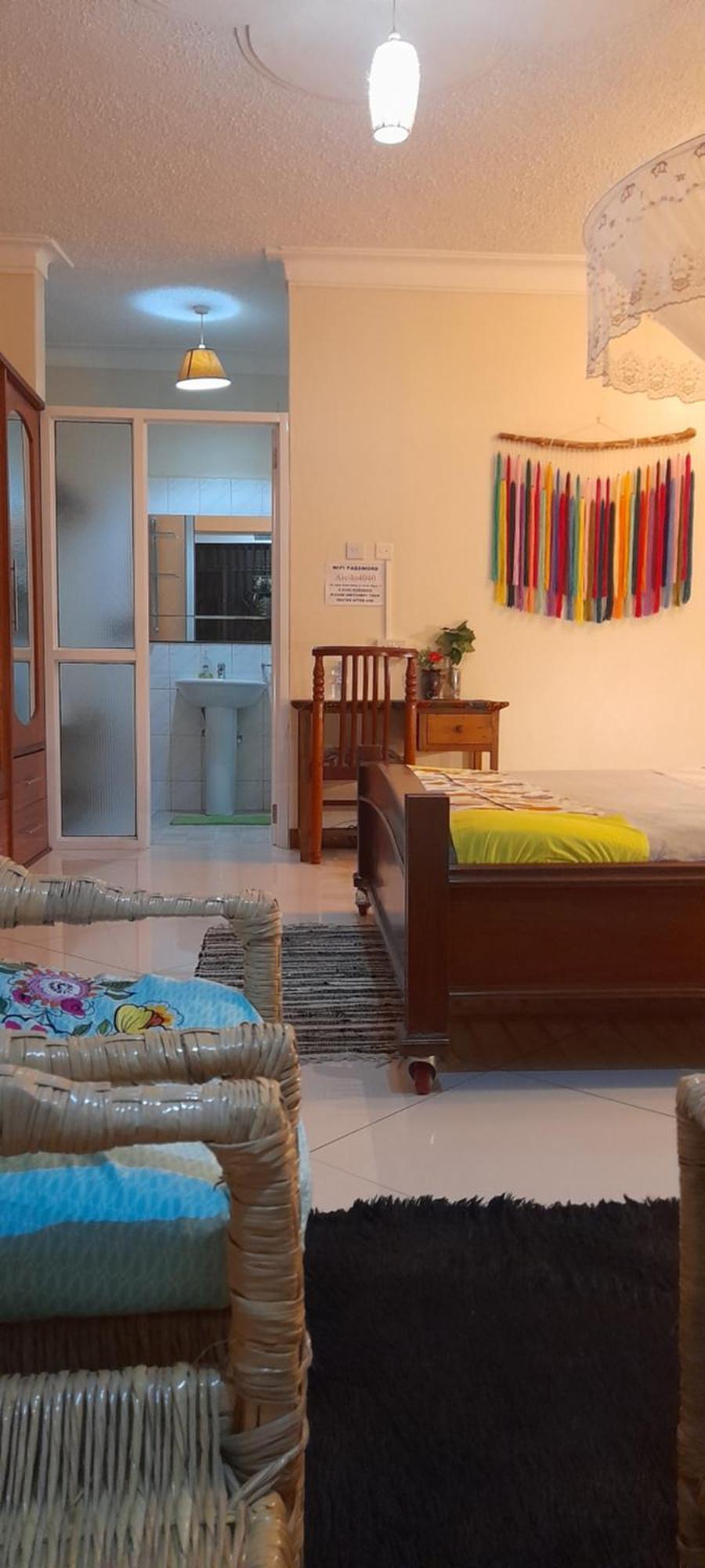 Aivilo Home Энтеббе Экстерьер фото
