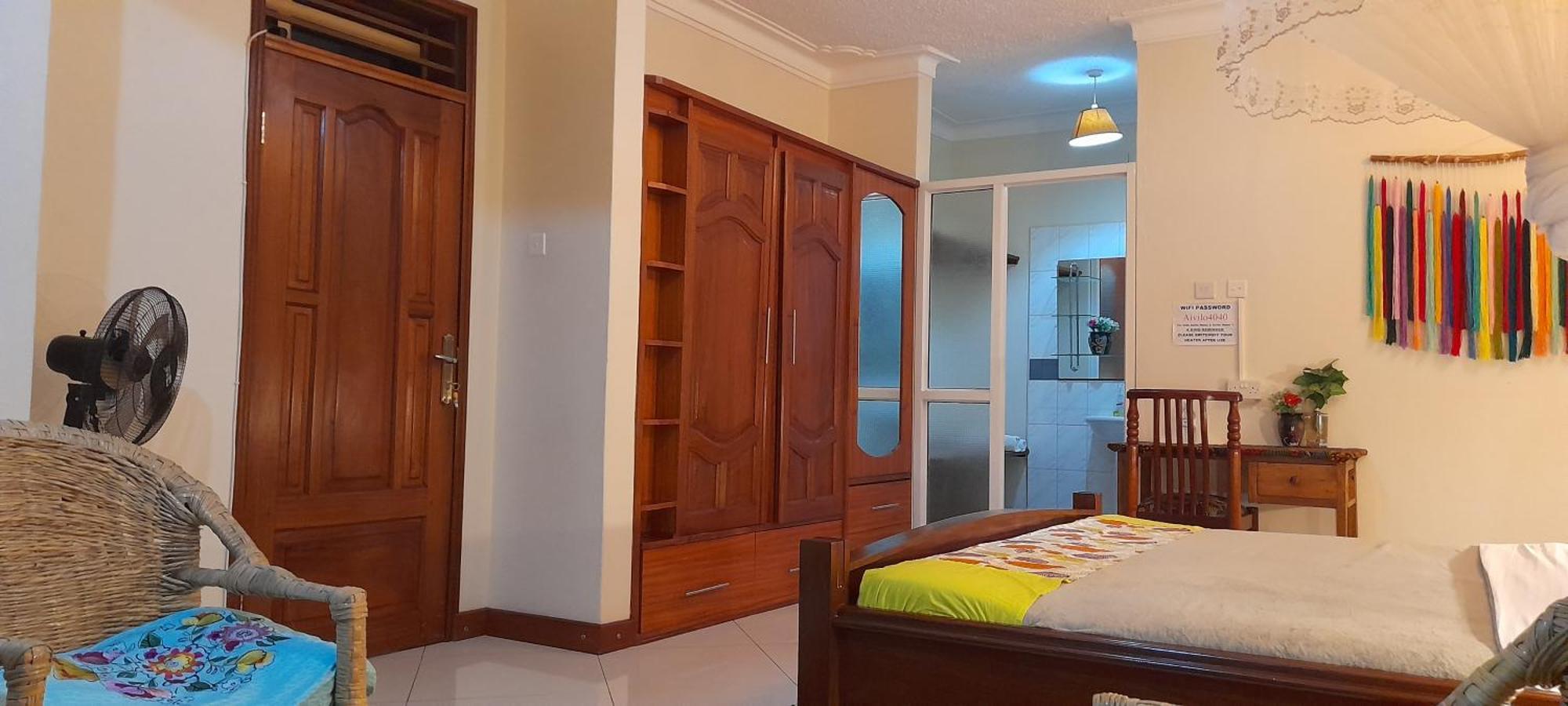 Aivilo Home Энтеббе Экстерьер фото
