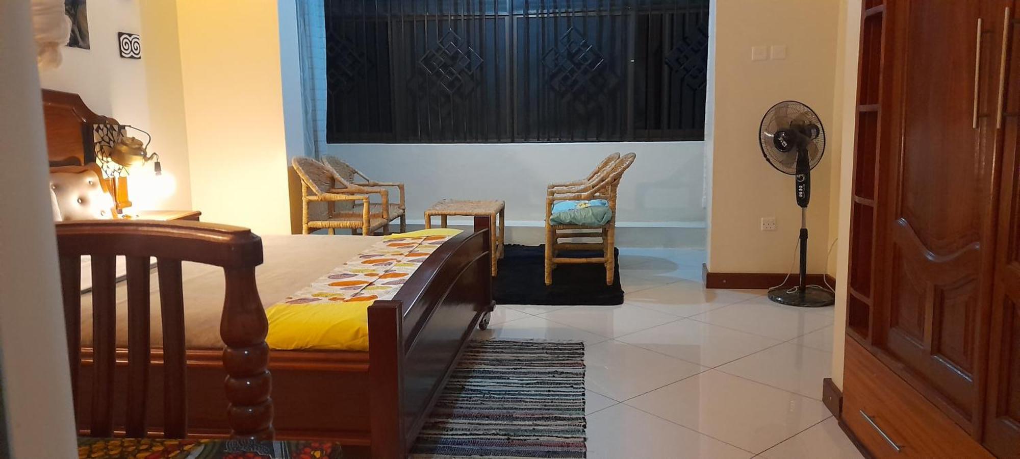 Aivilo Home Энтеббе Экстерьер фото